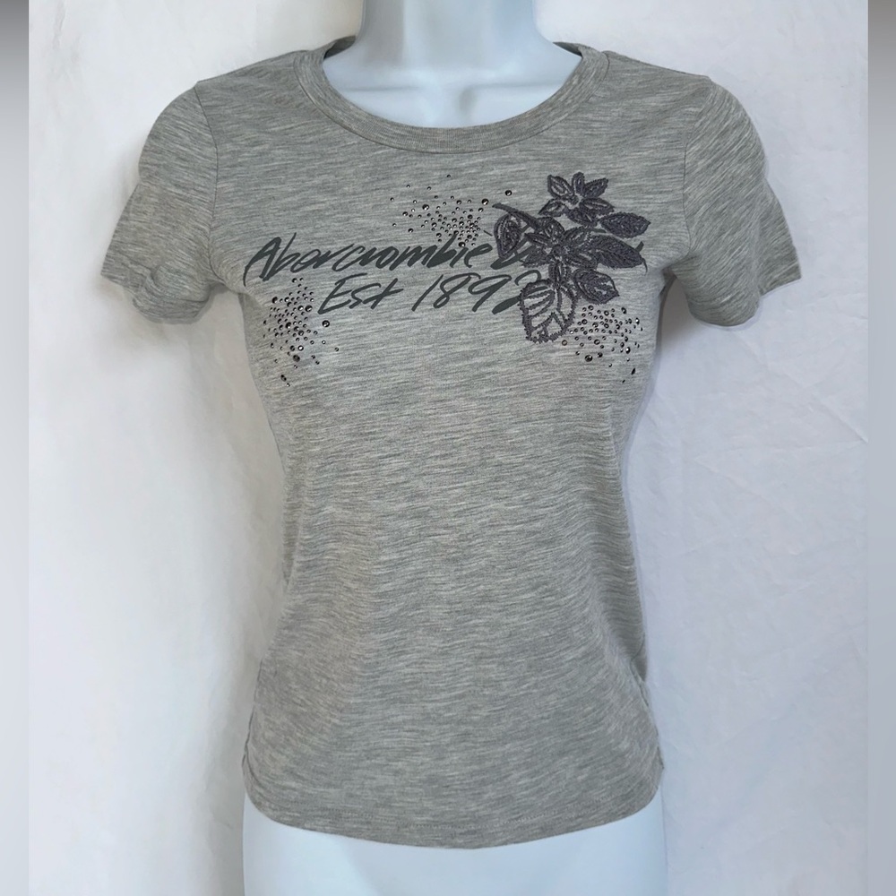 Abercrombie & Fitch tee